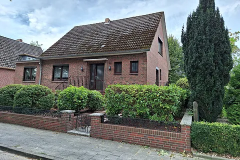 Immobilienmaklerin Anja Rindfleisch Einfamilienhaus in Jever