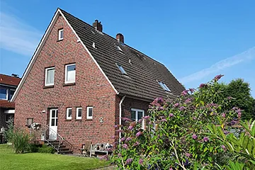 Immobilienmaklerin Anja Rindfleisch Zweifamilienhaus-in-Schortens-Grafschaft